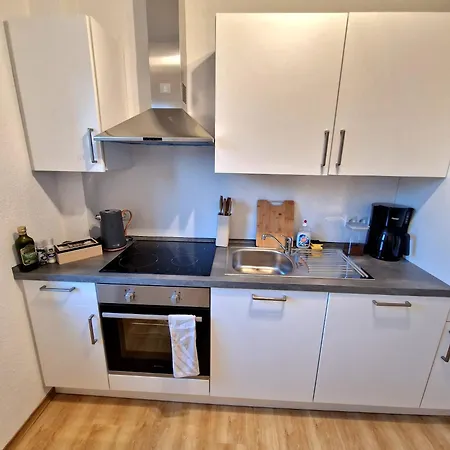 Family Apartment3 6pers, 3betten, Kueche, Backofen, Smart-tv Appartamento